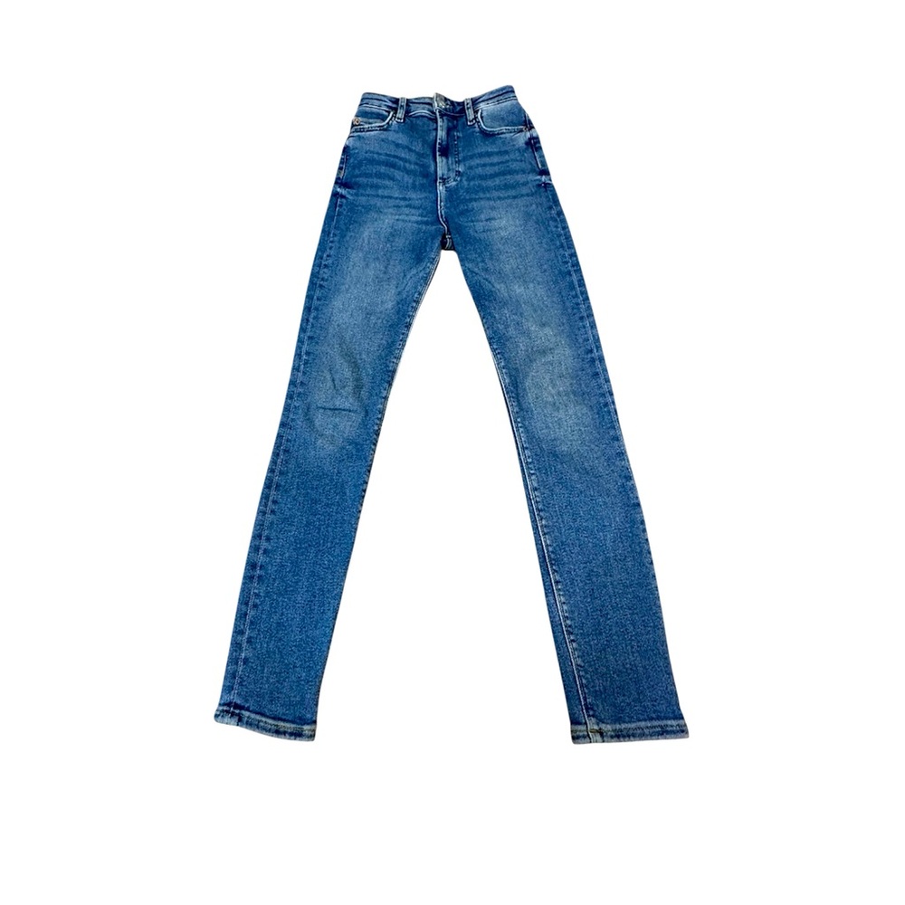Zara Signature Blue Denim Jeans